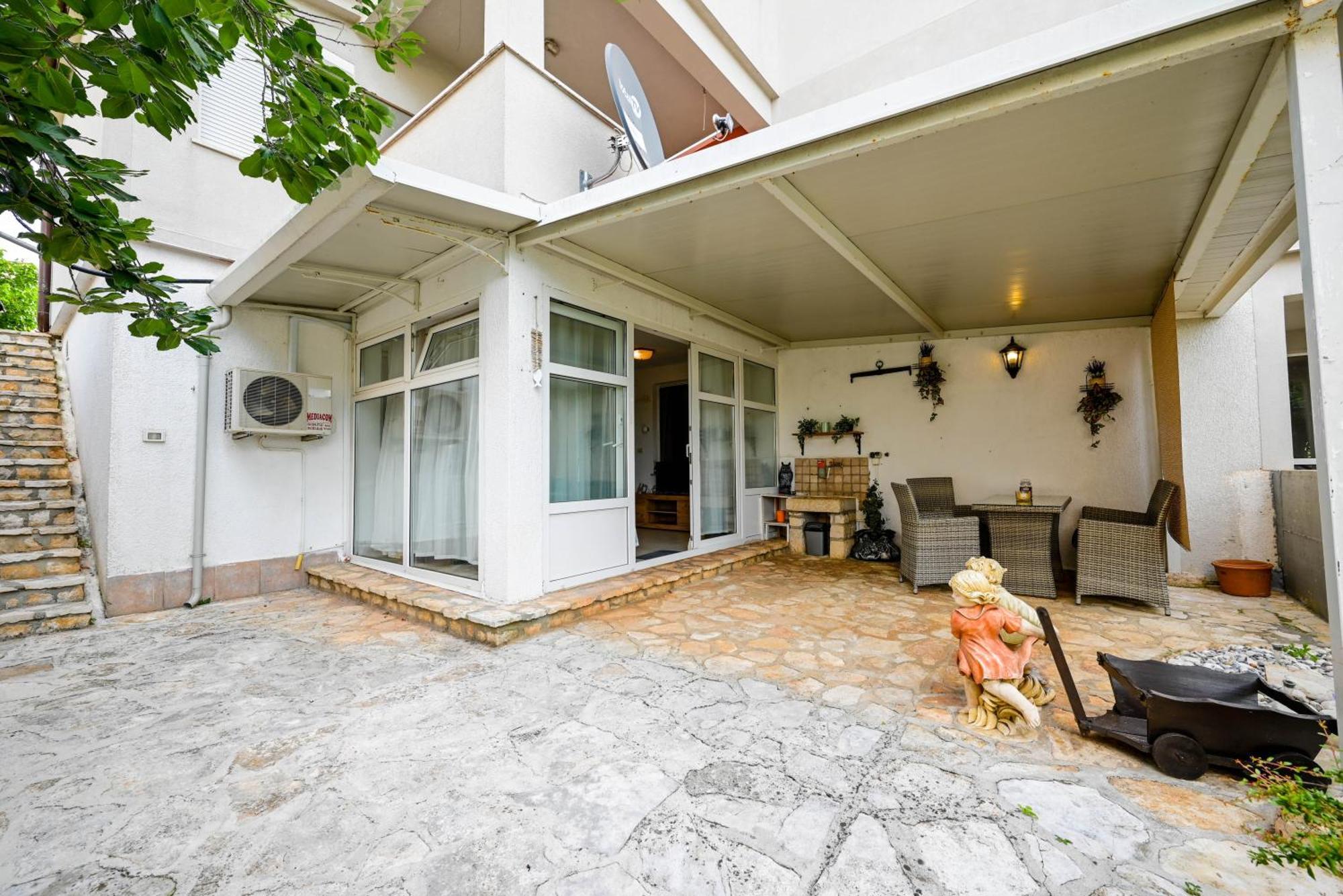 Apartment Lido *